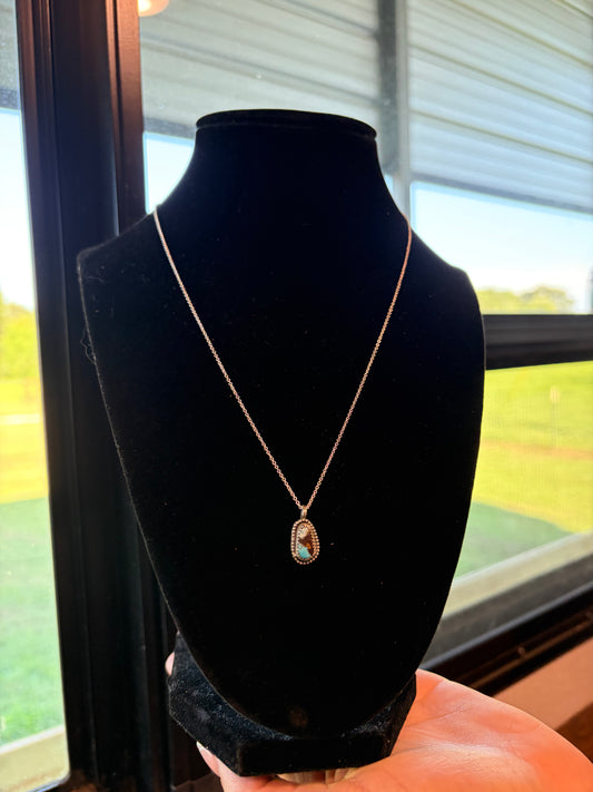 Dainty necklace