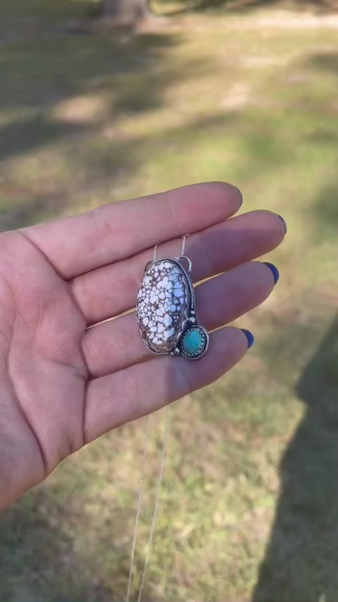 Example: Scallop Bezel Necklace